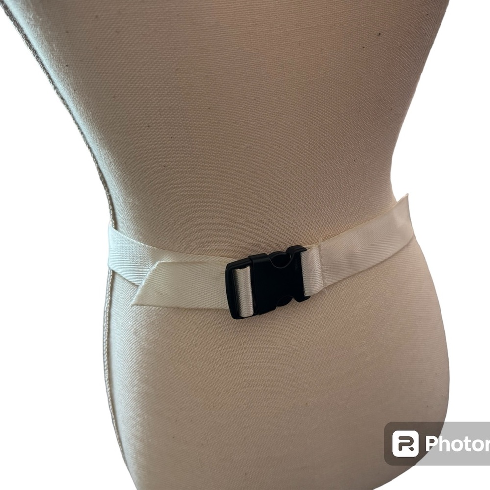 Fanny Pack - image 5